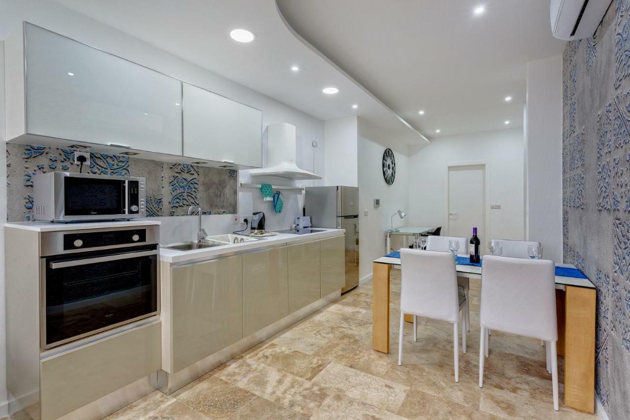 Modern 2 Bedroom Apartment In St Julians Saint Julian's Ngoại thất bức ảnh